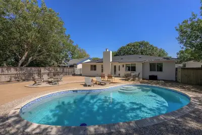Image de Austin Escape: Stylish 3br/4 Beds + Private Pool