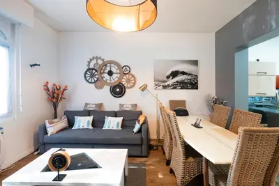 Image de Maison de Vacances 'Cozy Landes' avec Terrasse Privée, Jardin Privé et Wi-Fi