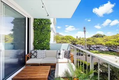 Image de Hale Pono Waikiki by Gather: High-End 2br, 1 Block to Waikiki, w/ Parking