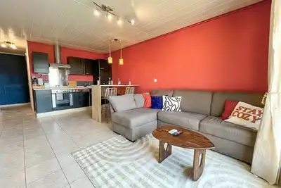 Image de Le Strada : box/clim & tram à 5min