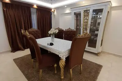 Image de 3-bedroom apartment in marvelous Cairo Governorate with Ac