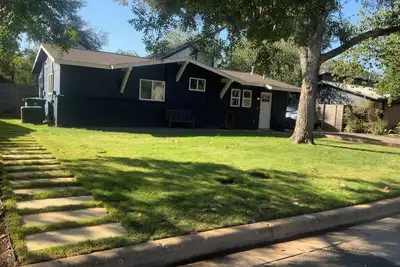 Image de Don’t Mess With Texas! 3-Bedroom house in lovely South Austin with ice cold Ac!