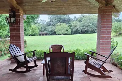 Image de Peaceful Mountain Retreat with Panoramic Views in La Pintada