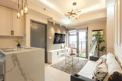 Image de 11m LuxeStay @ The Radiance Manila