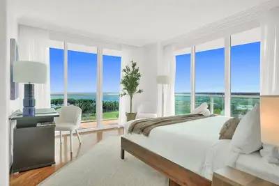 Image de Sf Wake by the Waves. Drift into Calm. Large Balcony
