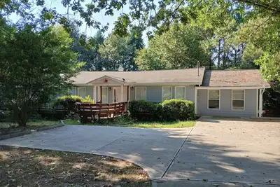 Image de Perfect Ranch Home in N. Raleigh