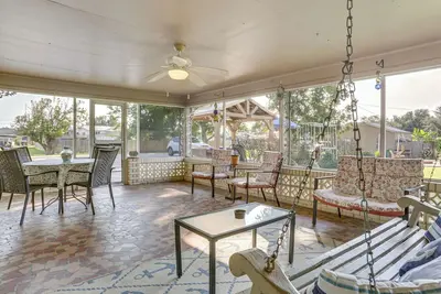 Image de Fish & Explore: Serene Home on Bayou Petit Caillou