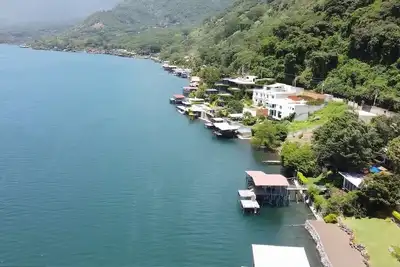 Image de The mamba house- The million dollar lakefront view