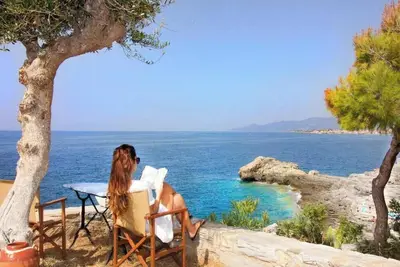 Image de Mani Two-Bedroom Apartment with Sea View