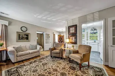 Image de Charming 2br - Antique Cottage