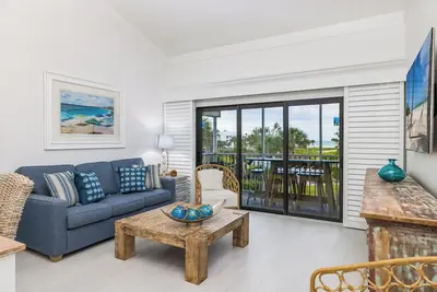 Image de Charming Two Bedroom Villa Steps to Sunset Beach – Perfect Family Escape