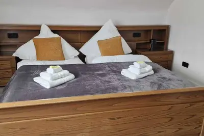 Image de Appartement 'M B Homes Schlatt' avec jardin commun et Wi-Fi