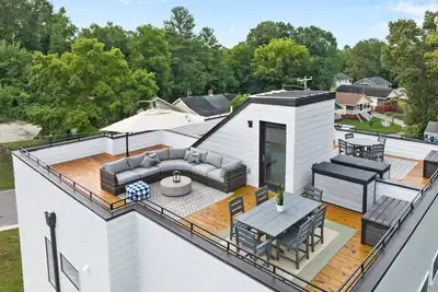 Image de On Cloud Durham + 2br w/ Rooftop Deck