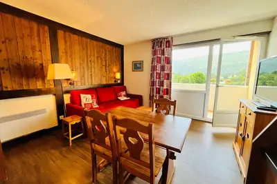 Image de Appartement 34m², balcon, 700m centre, pied pistes, piscine, parking