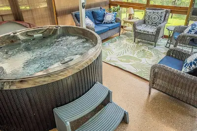 Image de Private Smoky Mountain Escape | Hot Tub, Fire Pit - Mlk Weekend Open