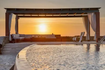 Image de Odyssea - Six Chambres Villa, Couchages 12