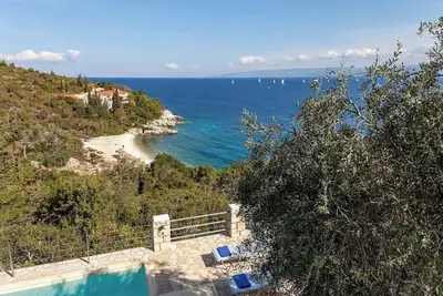 Image de Adriana - Trois Chambres Villa, Couchages 6