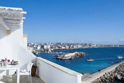 Image de Scale Nove - Trois Chambres Villa, Couchages 6