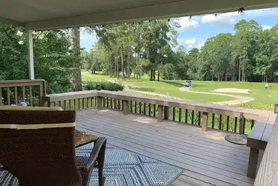 Image de Adorable Golf Course House in Tallahassee