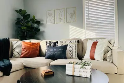 Image de Home away from Home- 1Bd 1Ba