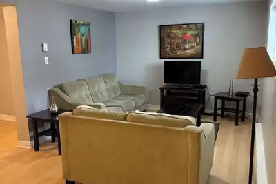 Image de Cozy 2br Loft Fast WiFi Parking