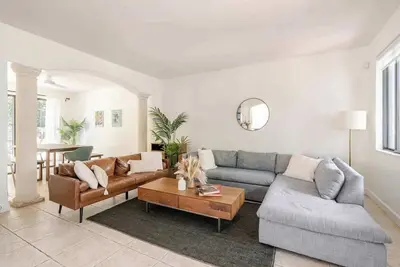 Image de Fl1 House New Miami Oasis Game Room & Firepit!