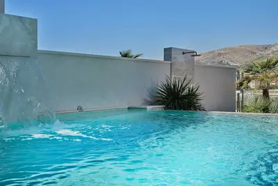 Image de Luxury Villa Lunea with Pool Iv
