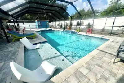 The Aqua Oasis-Heated Pool Free!