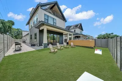 Image de Sleeps 42, 2 Pools & Game Room 11br near Downtown