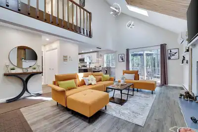 Image de Newly renovated-near Camelback Ski, Game Room, Bbq