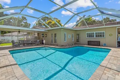 Image de Clearwater Sanctuary  Home w Pool