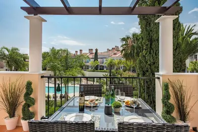 Image de 5* Luxury 2 bedroom apartment Nr. Vilamoura with a roof terrace and a balcony.