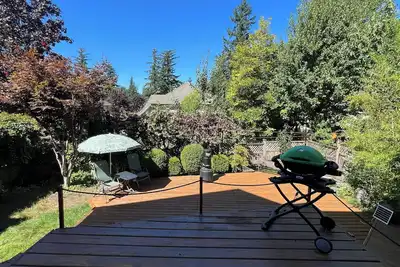 Image de Bright Family Getaway – Steps to Golf, Close to Shops