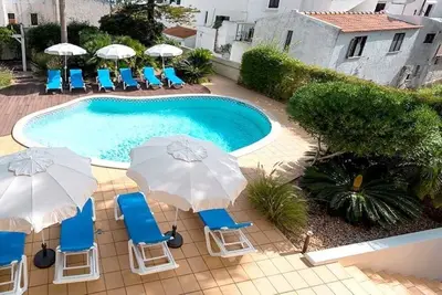 Image de Resort-style Beachfront Escape w/ Pools, Spa, Kids’ Club & Live Entertainment