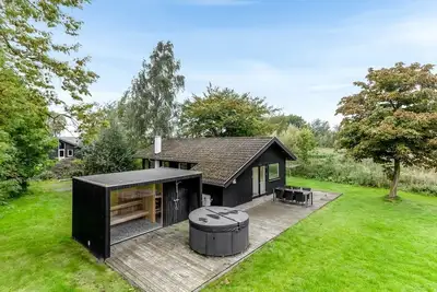 Image de \"Litle\" - 30m from the sea by Interhome