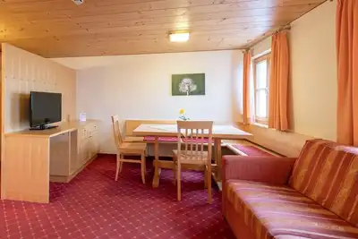 Image de Apartment Alpenrose - Berghaus Kanisfluh