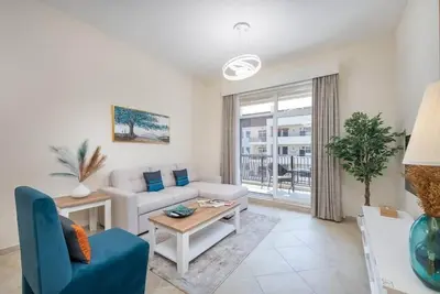 Image de Peaceful 1 Bedroom Apartment in Motor City, Dubai