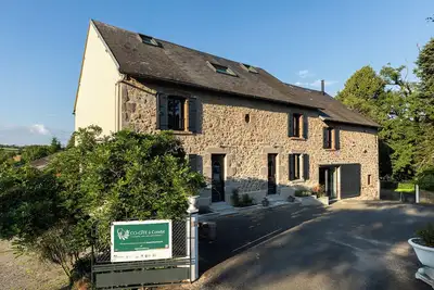 Image de Co-Gîte à Condat - Splendide ferme rénovée idéale pour les familles!