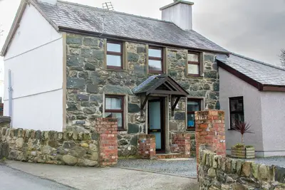 Image de Bryn Bethel - sleeps 6 guests  in 3 bedrooms