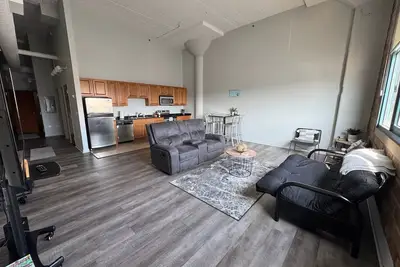 Image de Downtown Spacious Condo