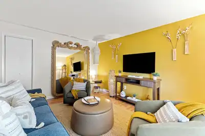 Image de Downtown Frederick retreat with parking. Dog- and baby-friendly!