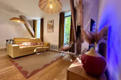 Image de Appartement T2 \"Méditerranéen\" au centre de Narbonne