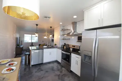Image de Relaxing 2bd~1ba king bed~sleeps 4