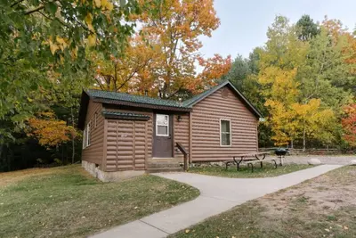 Image de Hillside Resort Cabin #1