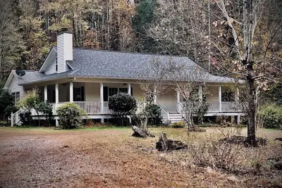 Image de Etowah Valley Ranch - Peaceful, private, and serene