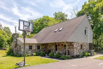 Image de Country home in beautiful Bucks County