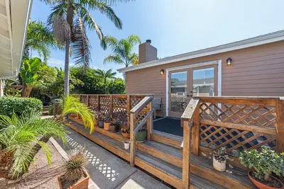 Image de Coastal 3br Lush Getaway - Monthly