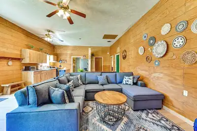 Image de Ohio Hunter’s Cabin w/ Pond Access: Pets Welcome!