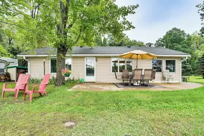 Image de Apple Lake Retreat w/ Outdoor Entertainment Space