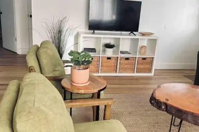 Image de 5 Minutes to Portland! 3-bedroom townhome in Vancouver, Wa